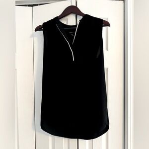 Adrienne Vittadini blouse, size small.